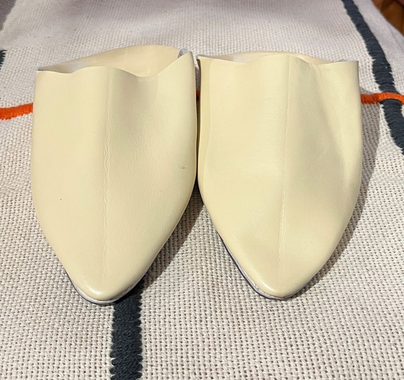 Moroccan light yellow men babouche slippers