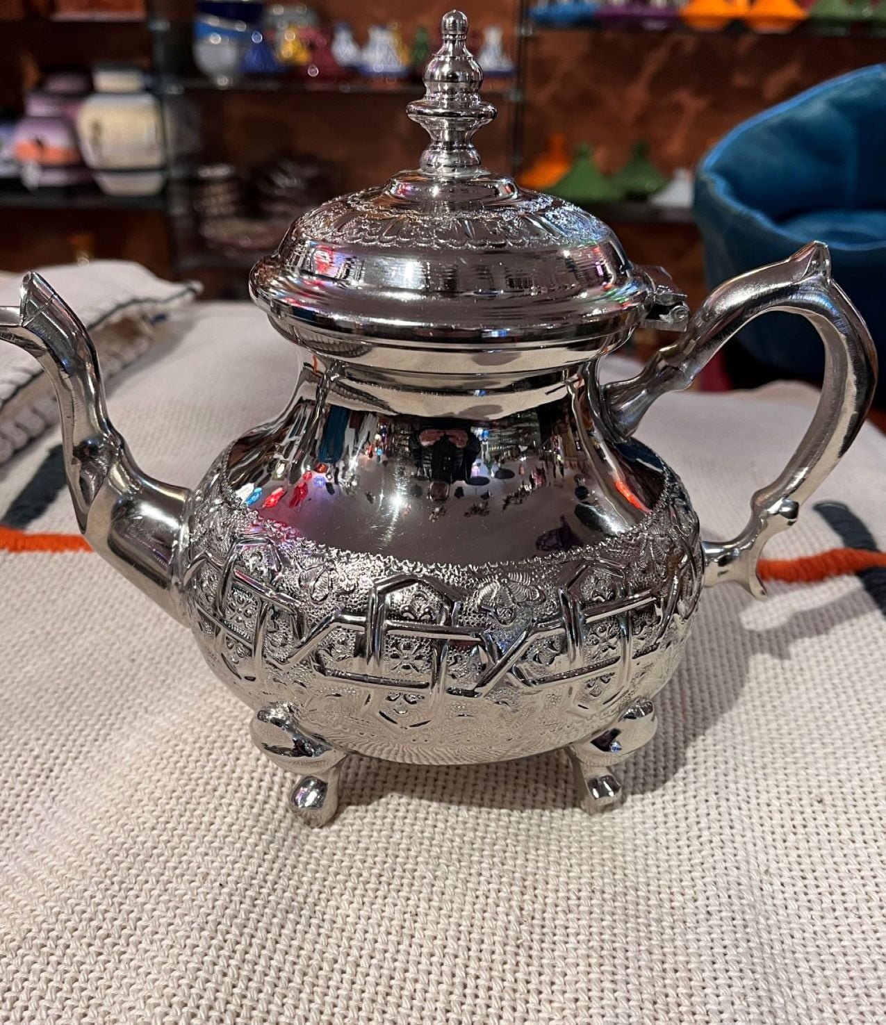 Moroccan silver teapot - Le Marrakech Store