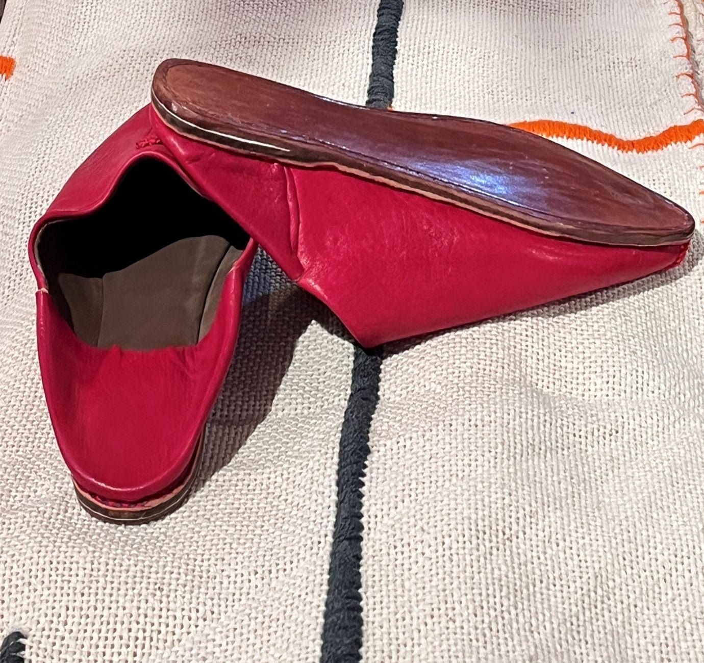 Moroccan womens red slippers3 women inside slippers