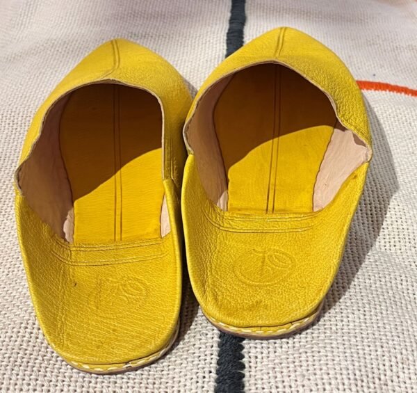 yellow slippers babouche