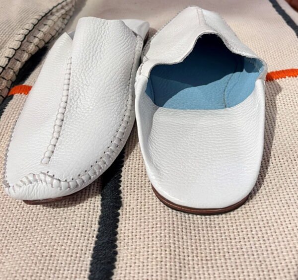 Men pointed white babouche slippers