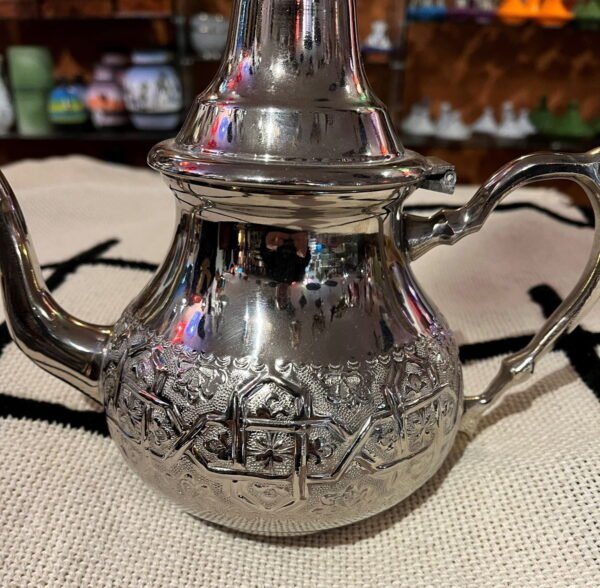 Moroccan teapot safe on stoove