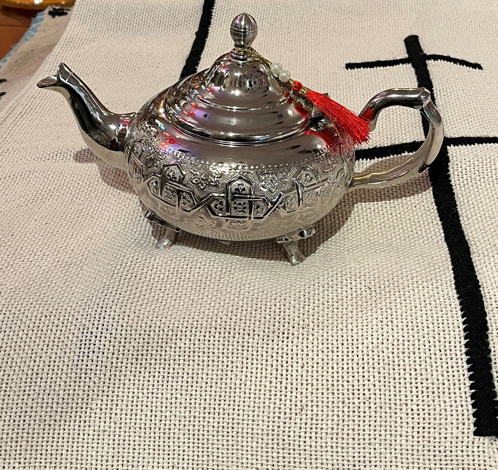 theiere marocaine en argent