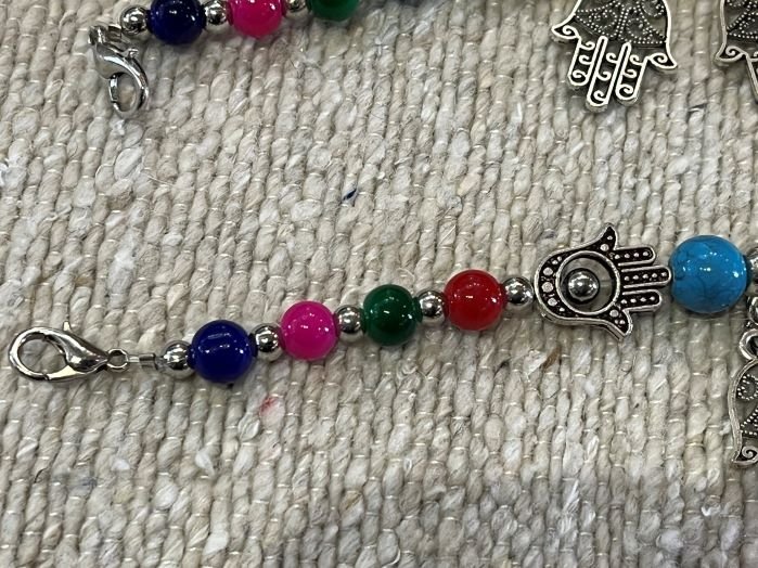 Hamsa Hand bracelet2 khamsa bracelet avec pierres