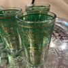 verres marocains de couleur vert pour servir le the