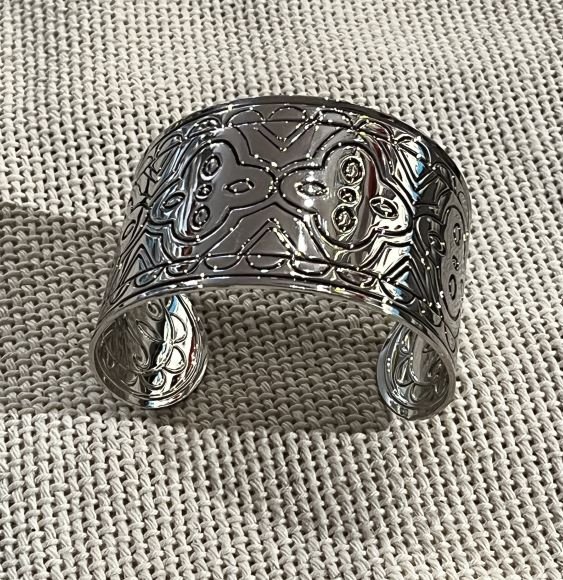 Moroccan silver engraved bracelet