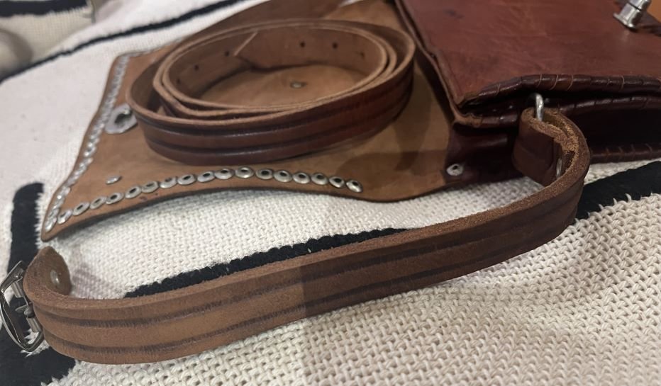 sac en cuir marocain vintage