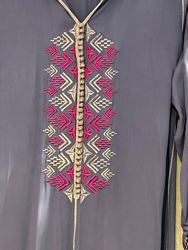 Moroccan store Montrel Quebec Canada sells womens djellaba