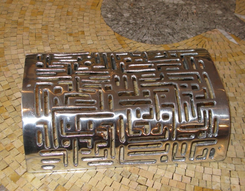 With a clear bulb inside, Moroccan wall sconce will cast light in intricate, decorative patterns