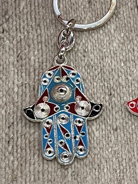 amulette hamsa porte clefs