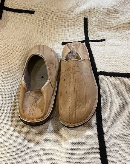 Moroccan tan babouches slippers for men