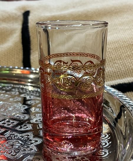 pink gold tea glasses