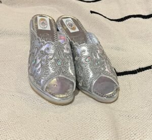 silver Moroccan women slippers shoes silver Moroccan women slippers shoes