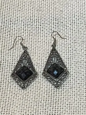 Boucles d'oreilles noir Boucles d'oreilles noir