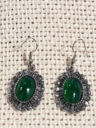 Emerald stone earrings