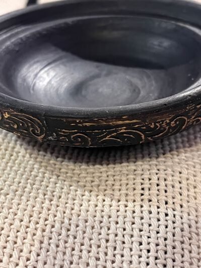 tagine avec metal et resine