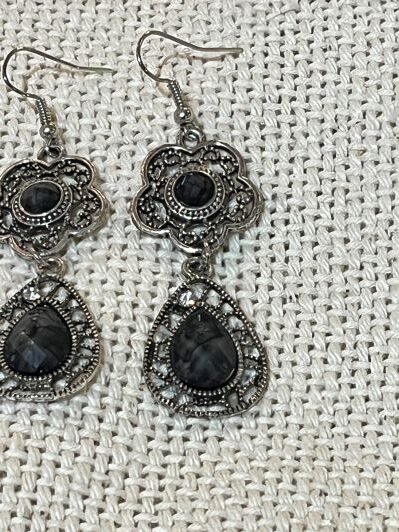 boucles oreilles noires en argent