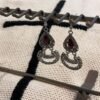 red dangle earrings1 boucles d oreilles pendantes