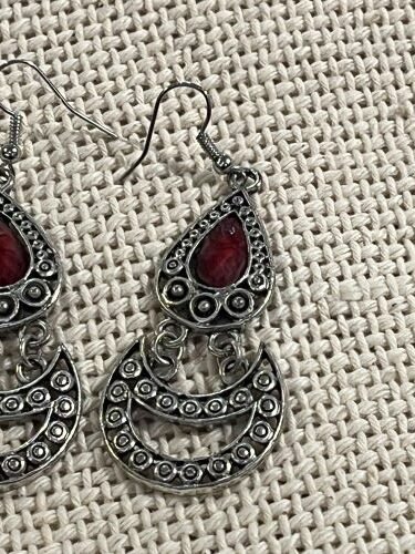 boucles d oreilles rouge