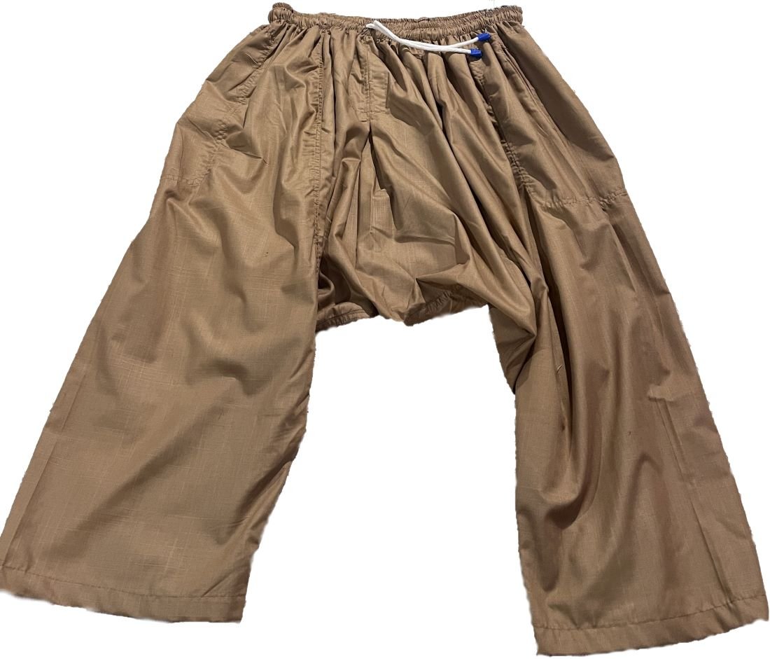 seroual pant montreal