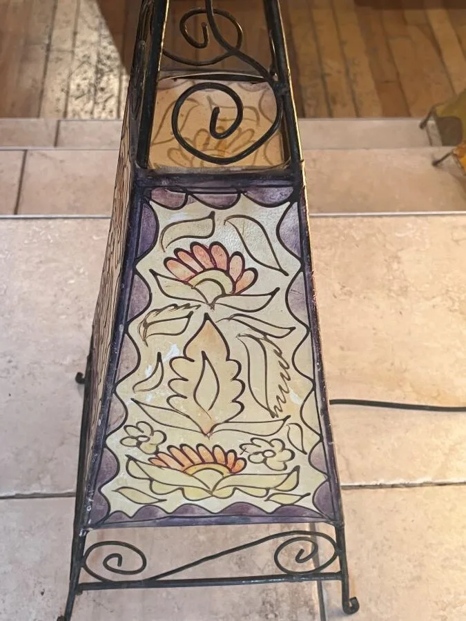 henna lamp montreal