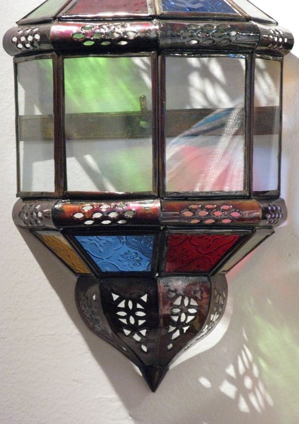 applique marocaine fait metal et verre