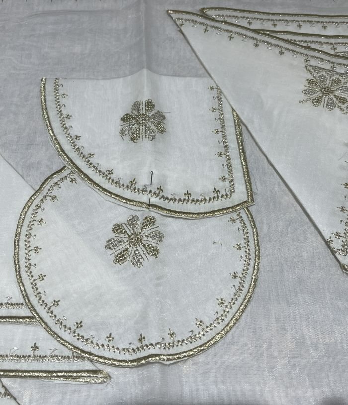 accessoires pour theiere dores