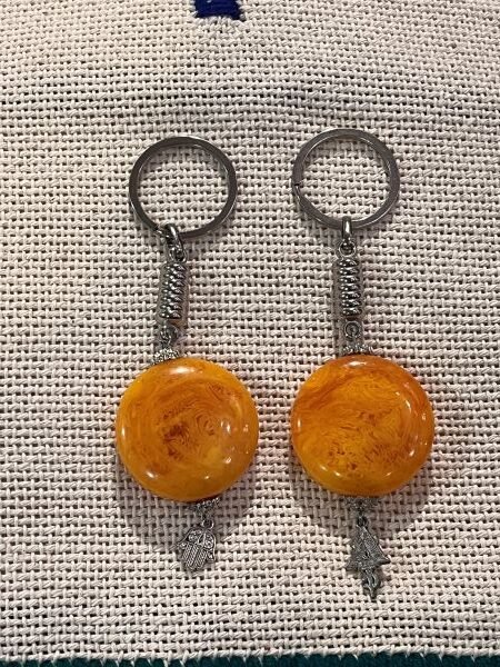 Berber-fibula-hamsa-keychain fibule berber et khamsa porte cles