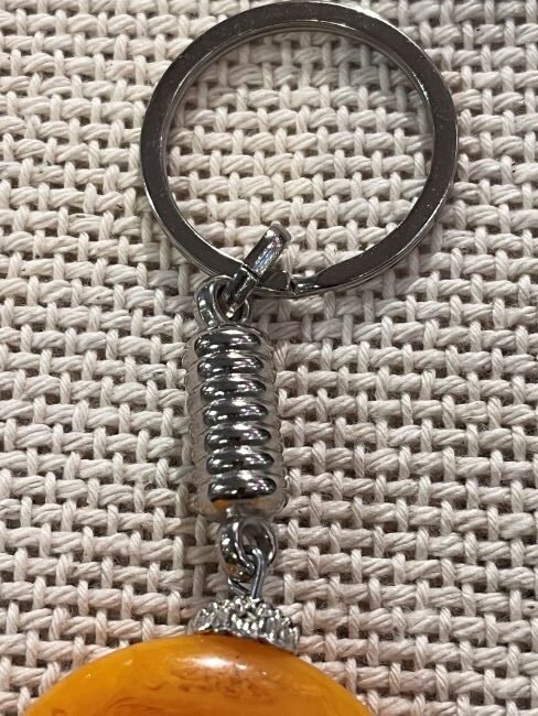 Berber-fibula-hamsa-keychain-top