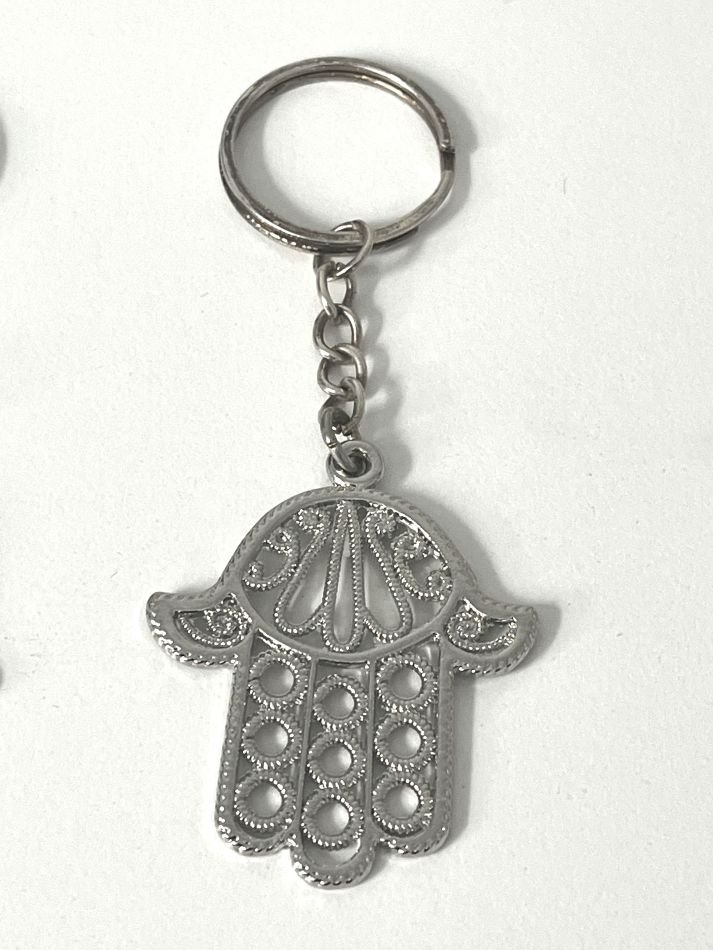 silver hamsa key holder