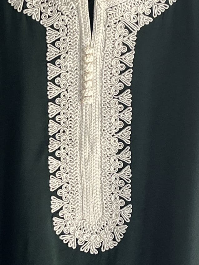 tunique marocaine traditionnelle
