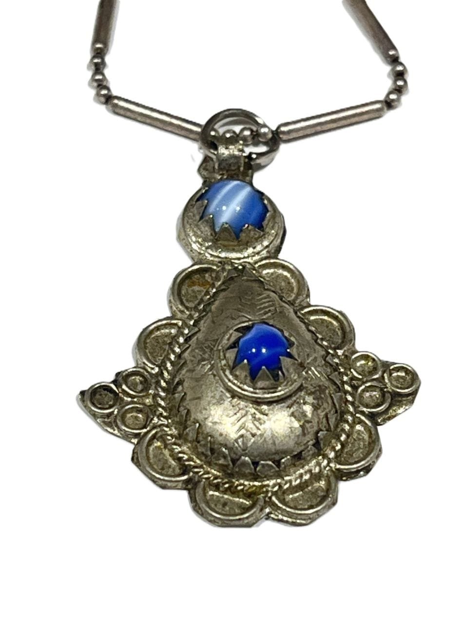pendentif en argent sterling, réalisé à la main par des artisans marocains