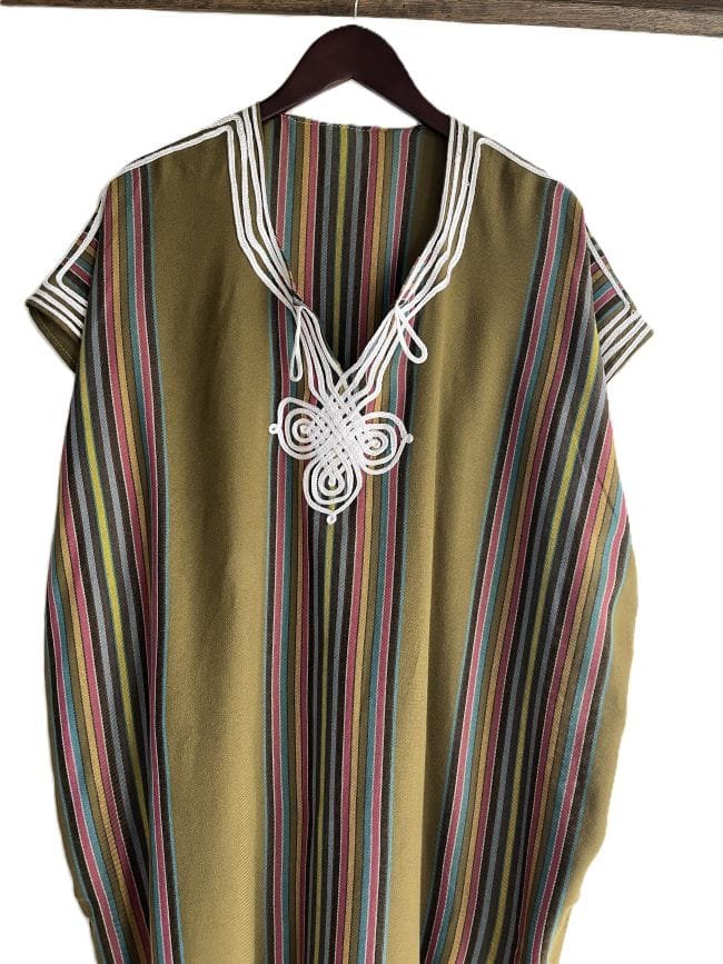 caftan femme couleur olive