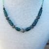 beaded-emerald-necklace-detail Un collier marocain artisanal en perles d'émeraude