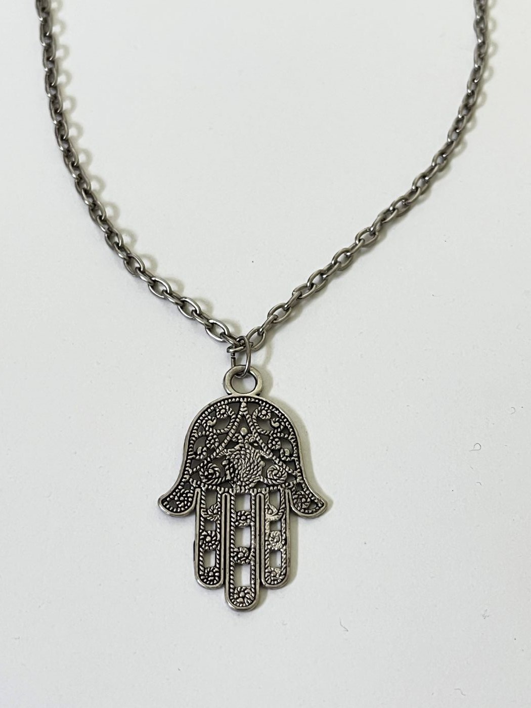 hamsa pendant necklace