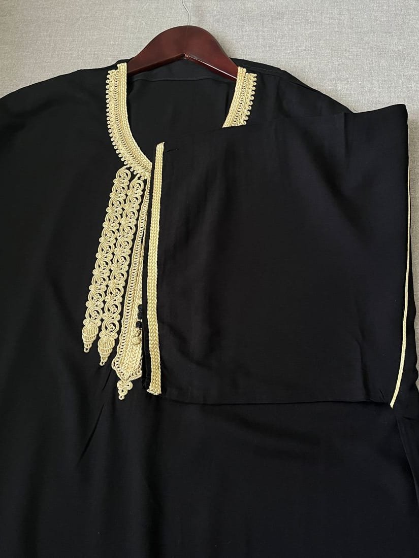 kaftan avec manches courtes et evasées