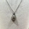 silver-pendant-necklace-front collier artisanal maroc un présent idéal pour toute occasion spéciale.