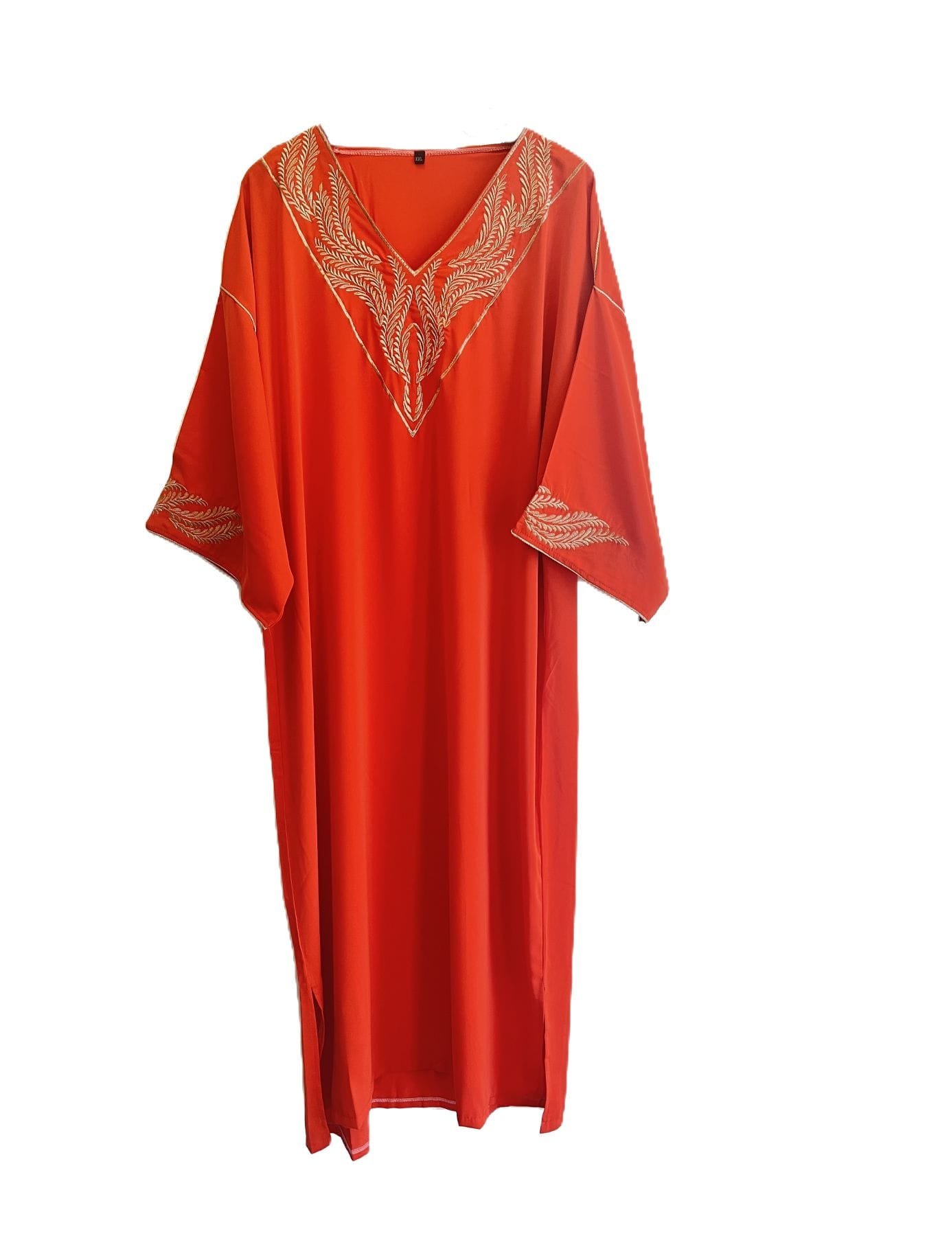 Orange caftan marocain orné de broderies dorées