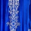 devant caftan magnifiquement orné de motifs floraux